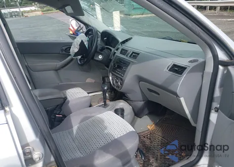 2005 Ford Focus Zxw из США, поврежденный, VIN 1FAFP36N85W133349